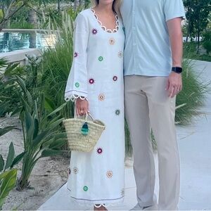Alexis Ollie Maxi Dress in Mirrored Medallion White Linen XS